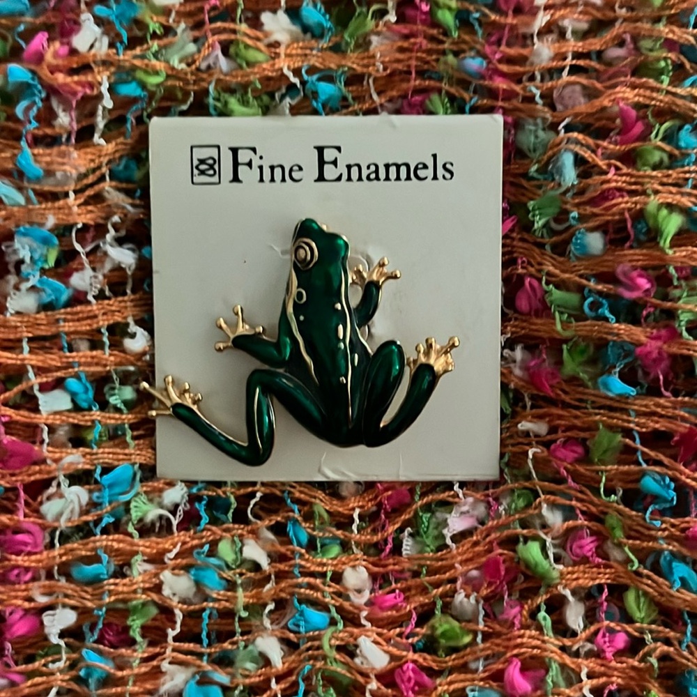 Gold Tone and Emerald Green Enamel Frog Pin Fashion Brooch by Fine Enamels